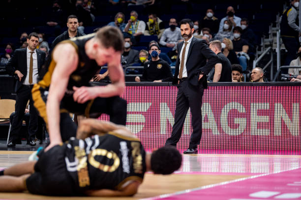 包括三分线 包括三分线