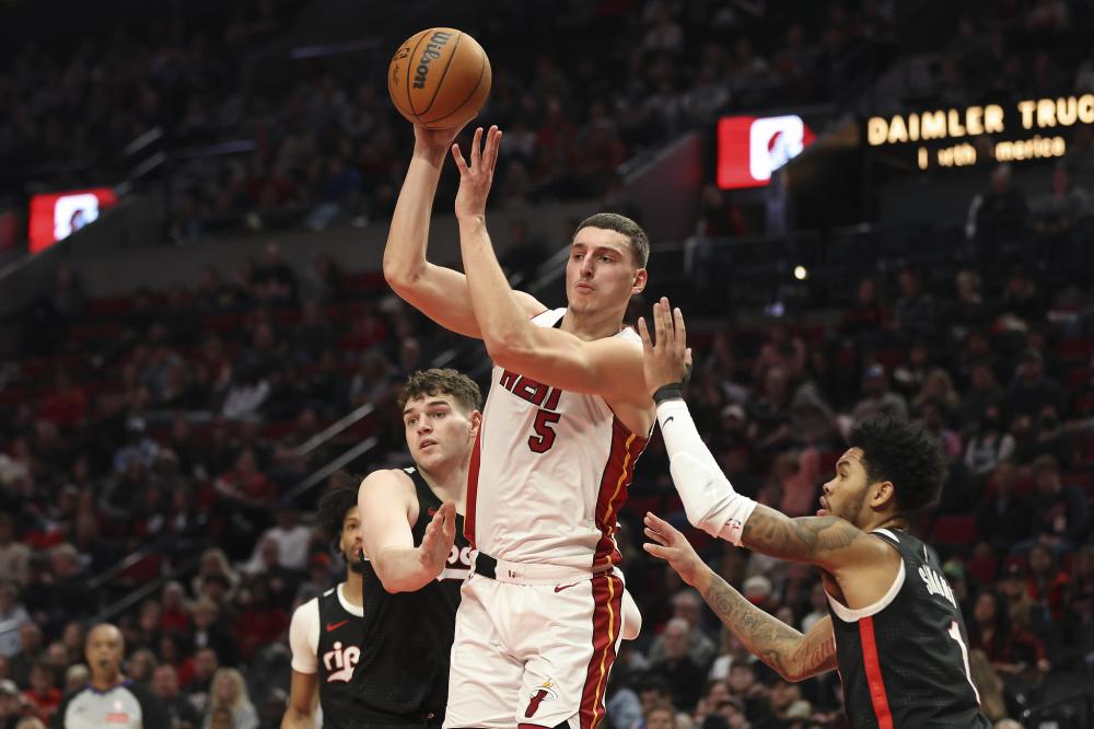 后场发动进 后场发动进