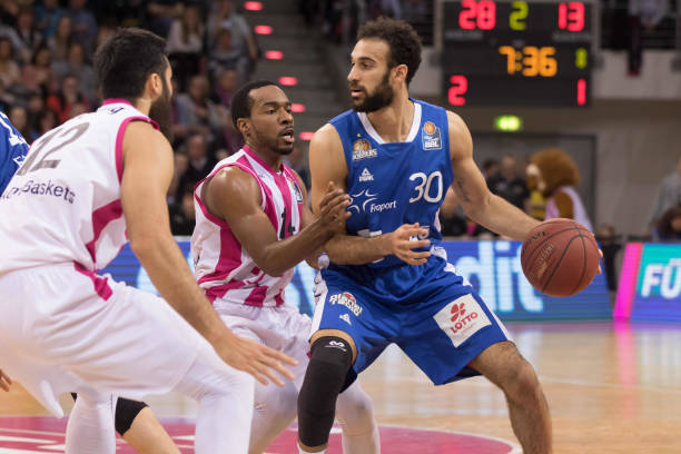 边路速度制 边路速度制